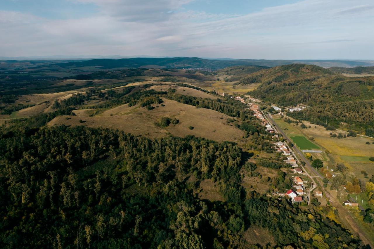 Vidéki vendégház a Bükkben, pezsgőfürdővel. Királd Kültér fotó